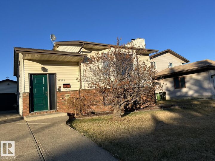 Property Photo:  17324 92 Avenue NW  AB T5T 3C2 