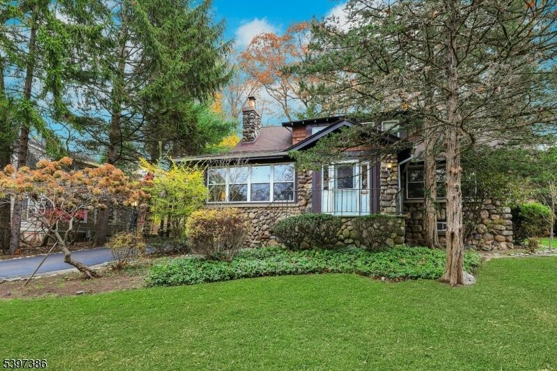 Property Photo:  99 Armour Rd  NJ 07430 