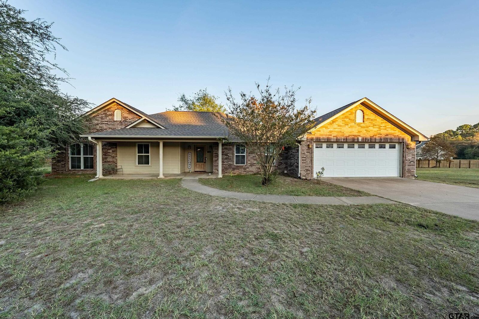 Property Photo: 160 Dwight Dr TX 75765