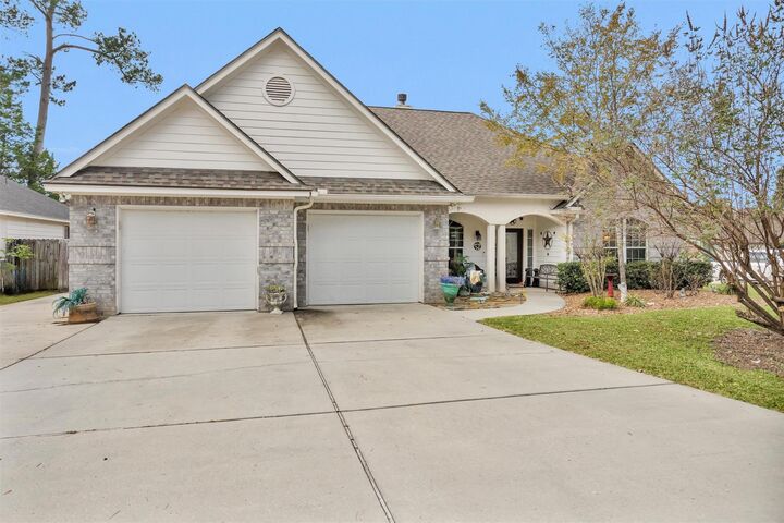 Property Photo: 12261 Arcturus Drive TX 77318
