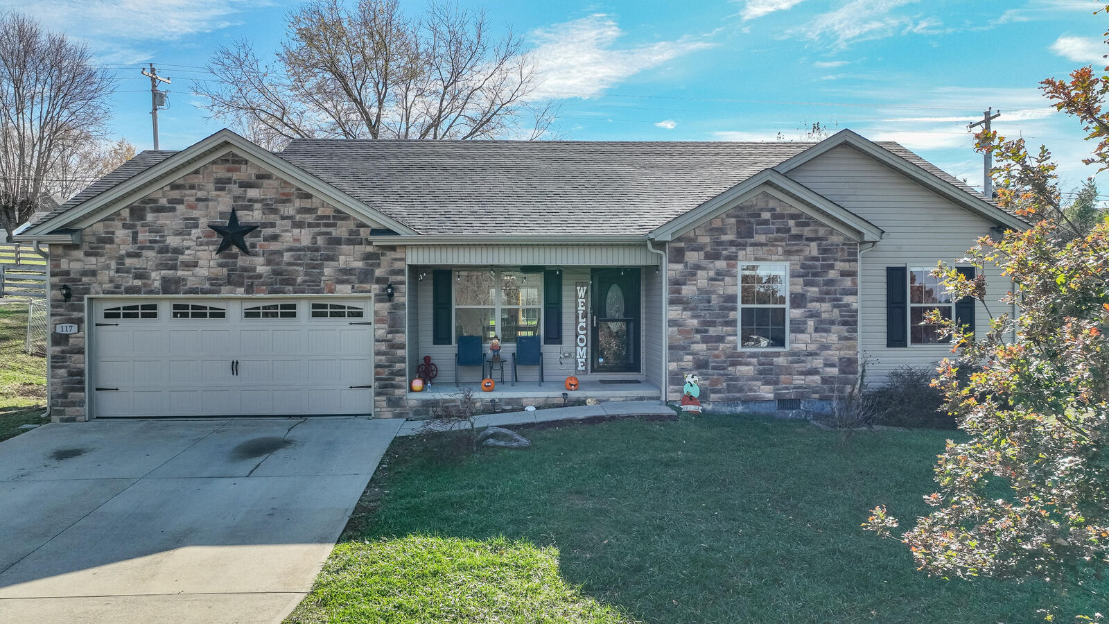 Property Photo: 117 Shawnee Drive KY 40461