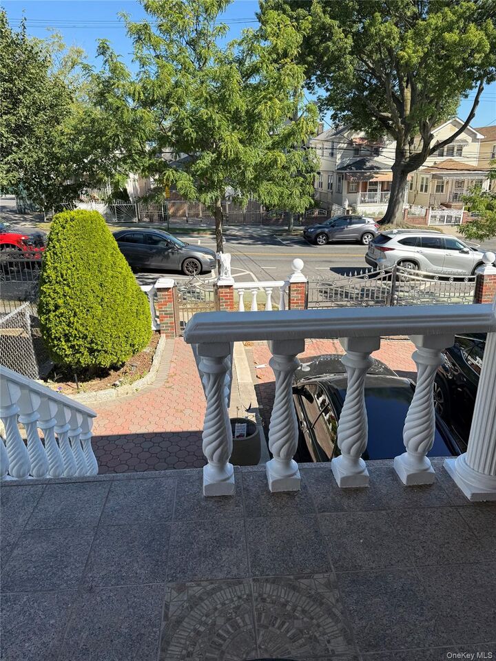 Property Photo:  2224 Lafayette Avenue  NY 10473 