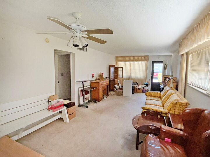 Property Photo: 1220 57th Street N 101C FL 33710