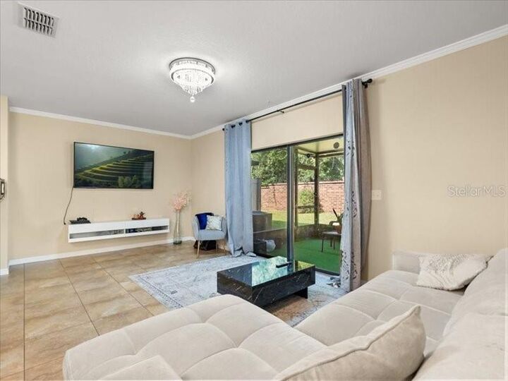 Property Photo: 628 Joyful Blossom Place FL 32750