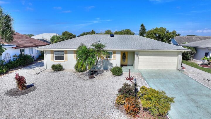 679 Fort Duquesna Drive  Sun City Center FL 33573 photo