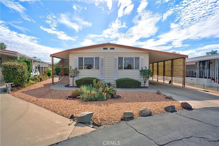 1525 W Oakland Ave 115  Hemet CA 92543 photo