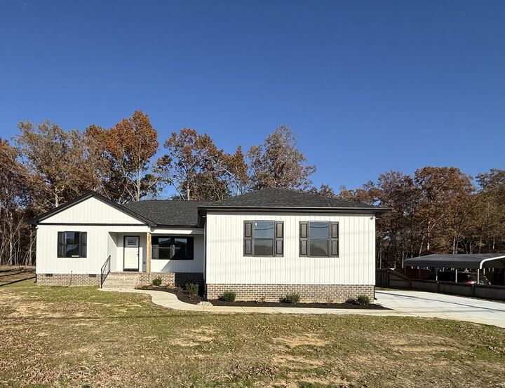 Property Photo:  133 Linda Ln  TN 37388 