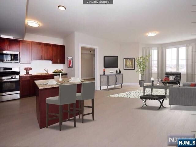 Property Photo:  555 E 10th Street 101  NJ 07650 