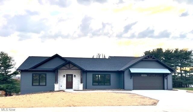 Property Photo:  936 Miller Avenue SW  OH 44681 