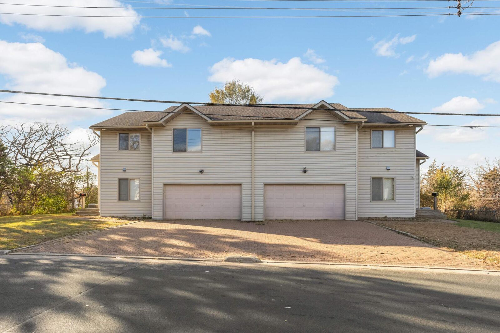 Property Photo:  4358 3rd Street NE  MN 55421 