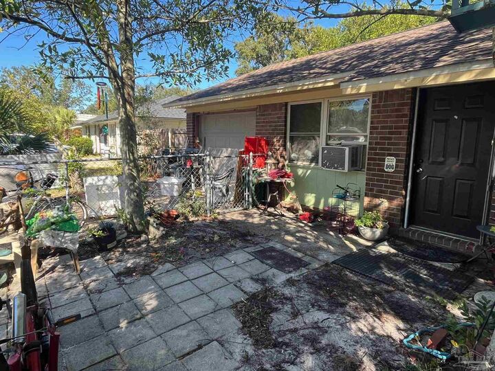 Property Photo:  1406 College Pkwy  FL 32563 