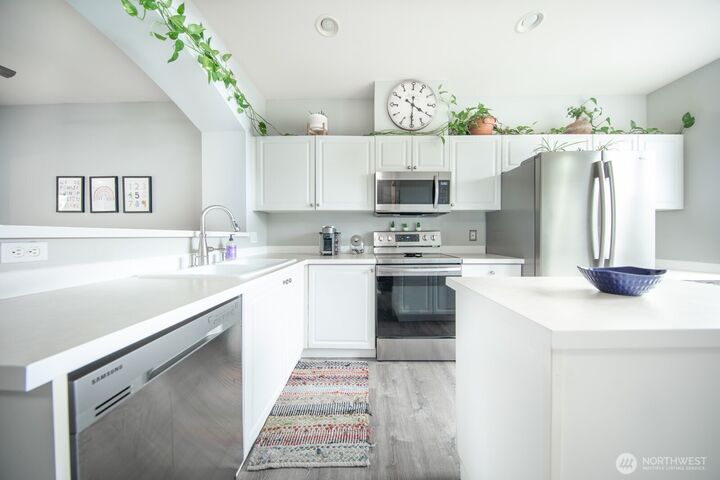 Property Photo: 14007 69th Drive SE M2 WA 98296