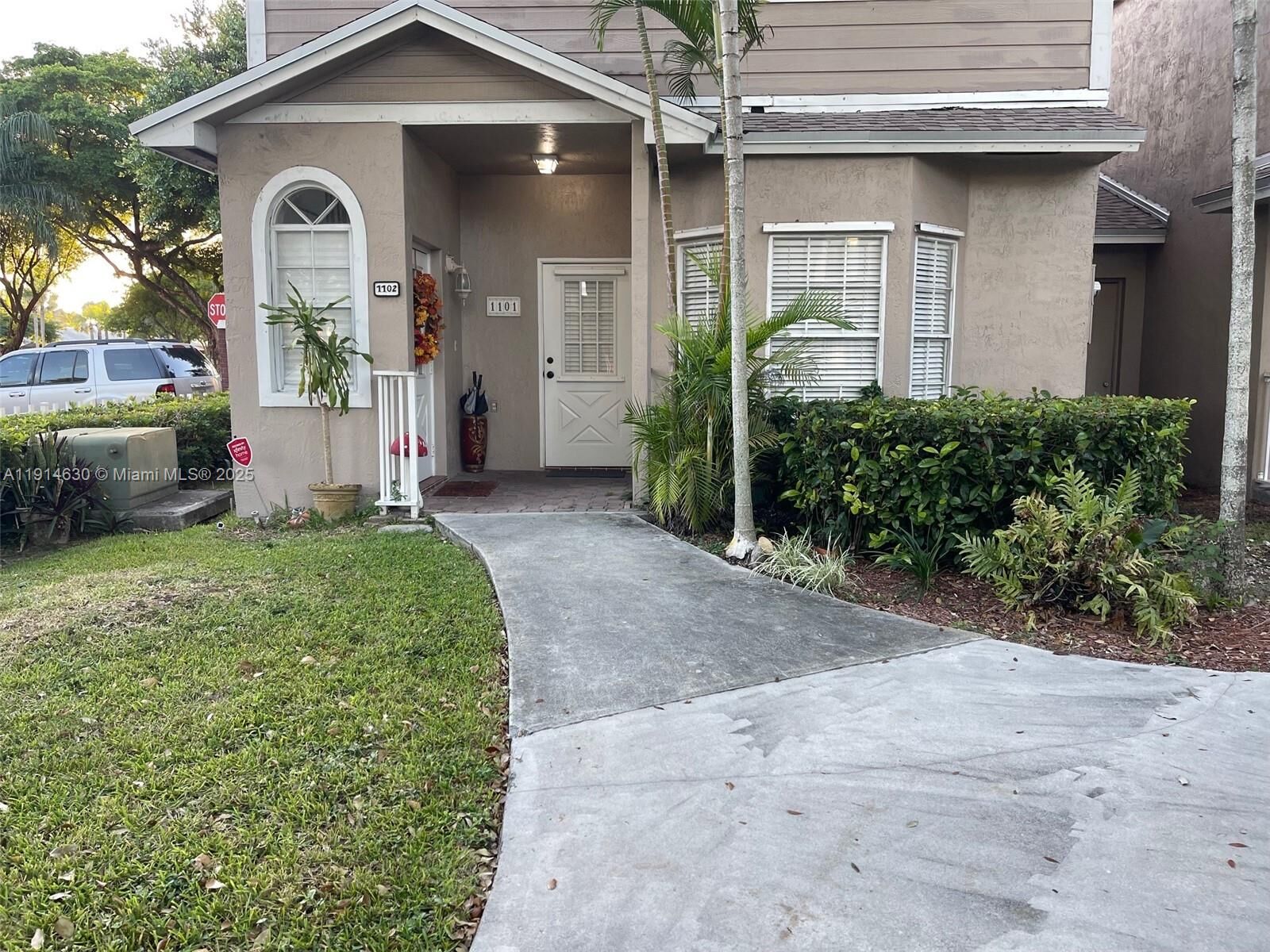 Property Photo: 12201 SW 148th St 1101 FL 33186