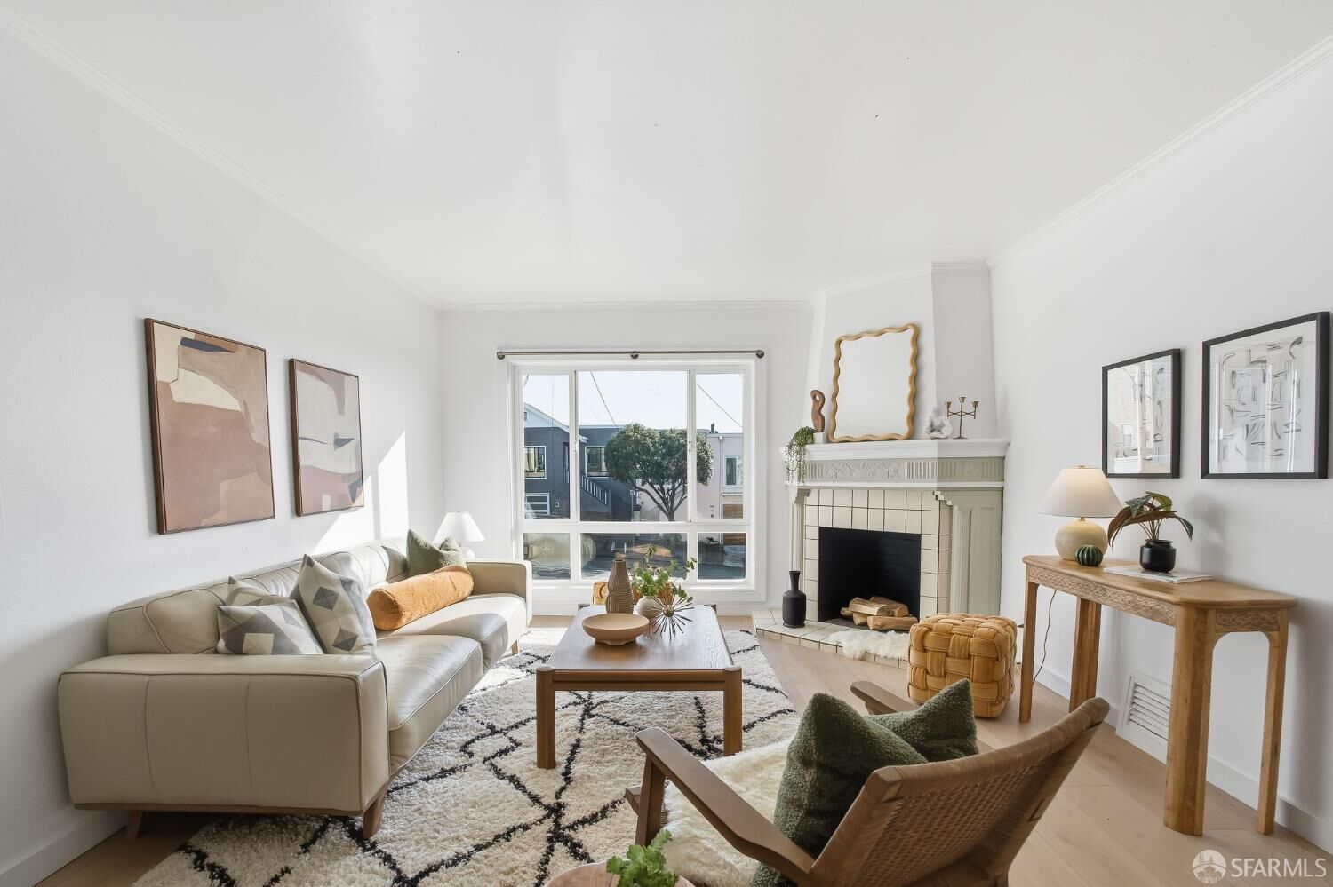 Property Photo:  3826 Lawton Street  CA 94122 