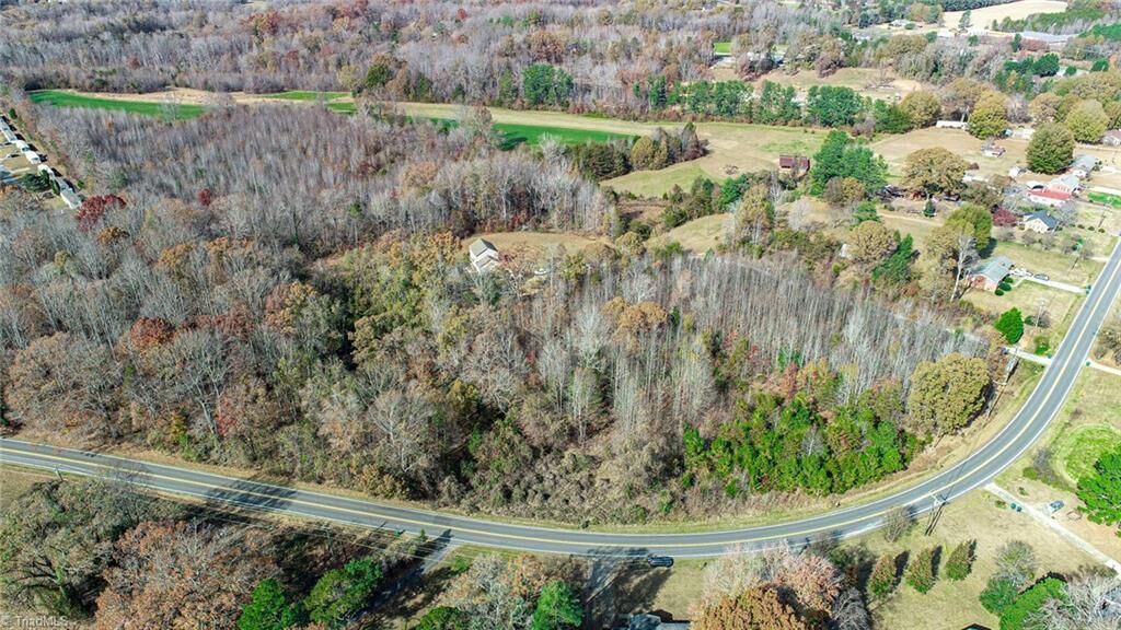 Property Photo: 1466 Nc Highway 150 NC 27320