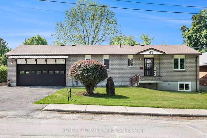 47 Gladstone Avenue  Smiths Falls ON K7A 1R8 photo