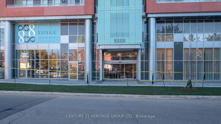 Property Photo: 8888 Yonge Street N 1305 ON L4C 6Z1