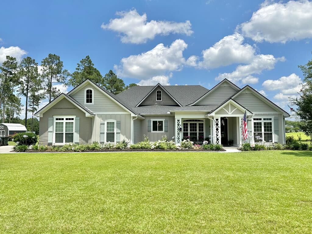 Property Photo: 630 Walton Way GA 31639