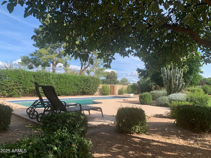 Property Photo: 11047 N 50th Street AZ 85254