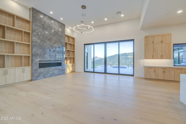 Property Photo:  15609 E Palatial Drive  AZ 85268 