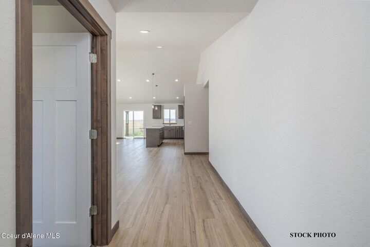 Property Photo:  12177 N Lennon Ln  ID 83858 