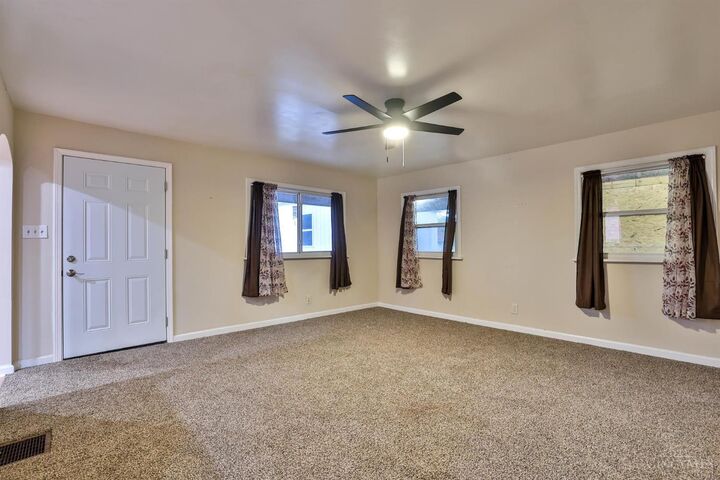 Property Photo: 130 Parkside Avenue IN 47025