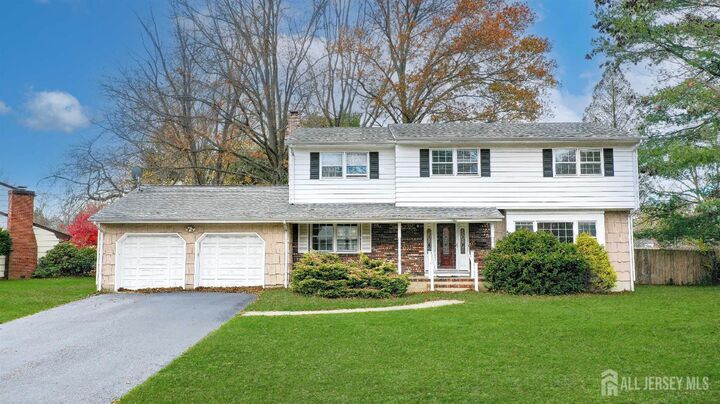 Property Photo:  9 Dexter Road  NJ 08816 