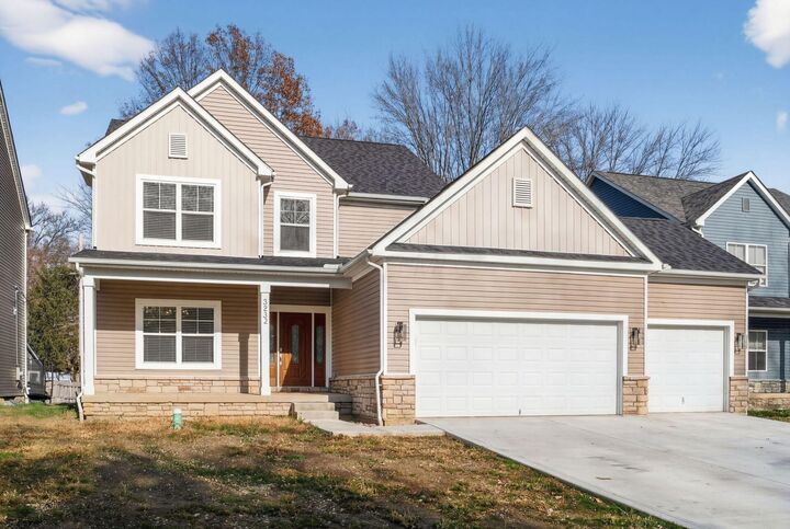 Property Photo:  3832 Emmons Avenue  OH 43219 