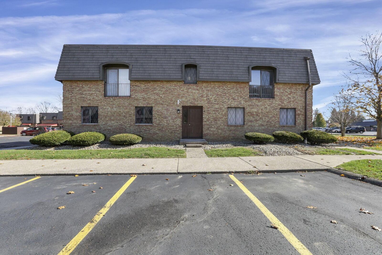 Property Photo: 625 Country Club Drive OH 43055