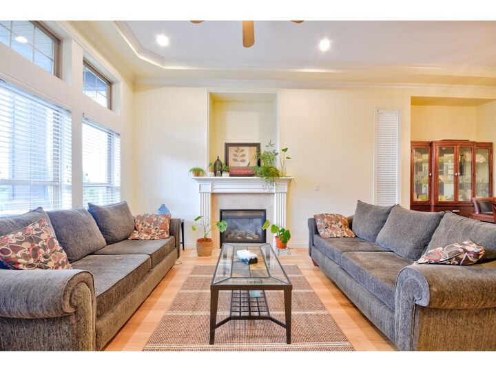 Property Photo: 16328 88 BC V4N 1B6