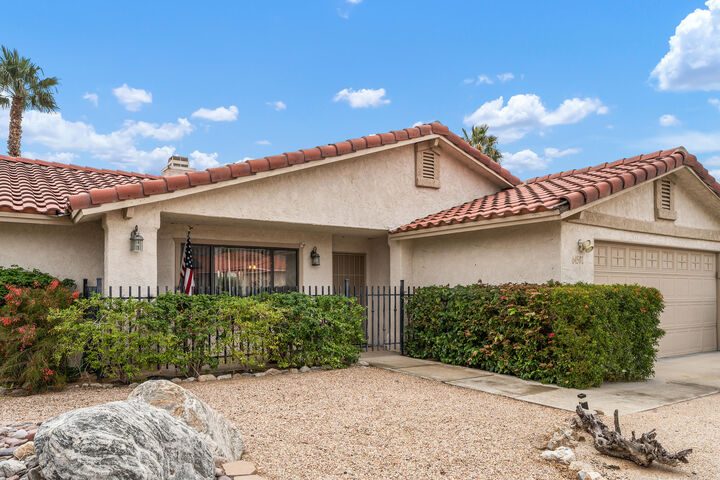 Property Photo:  64501 Spyglass Avenue  CA 92240 