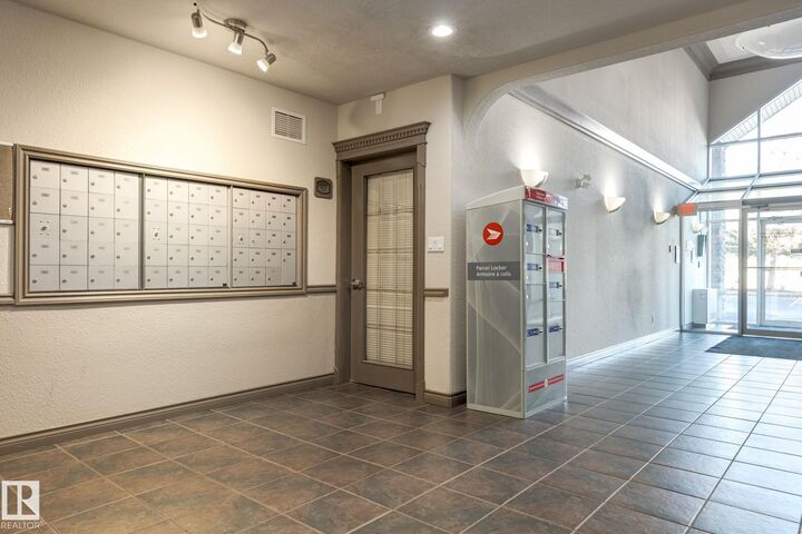 Property Photo:  279 Suder Greens Drive NW 443  AB T5T 6X6 