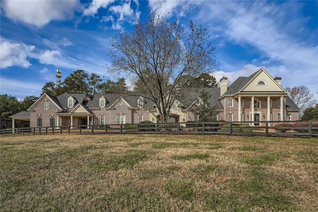 Property Photo:  12620 Old Surrey Place  GA 30075 