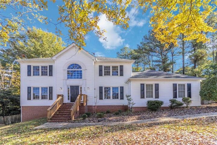 Property Photo:  840 Deer Oaks Drive  GA 30044 