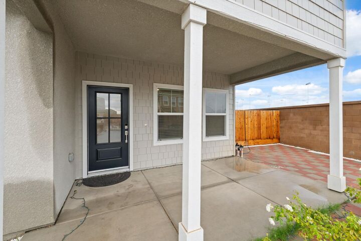 Property Photo: 7012 W Donner Avenue CA 93723