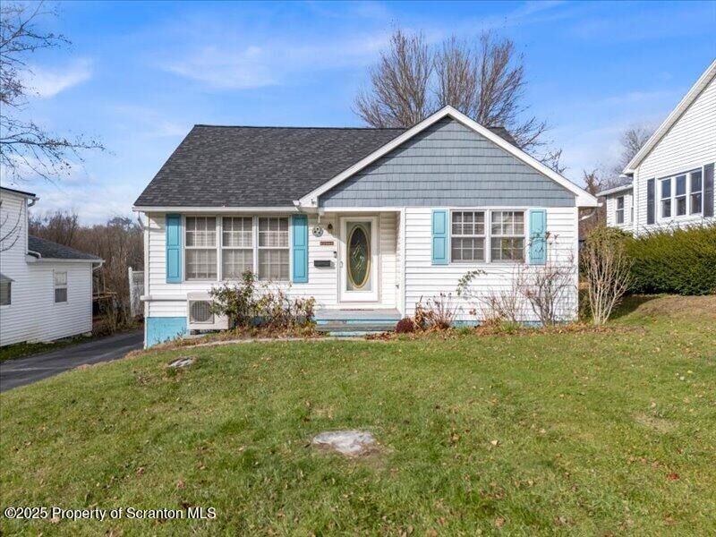 Property Photo:  43 1/2 McCord Street  PA 18657 