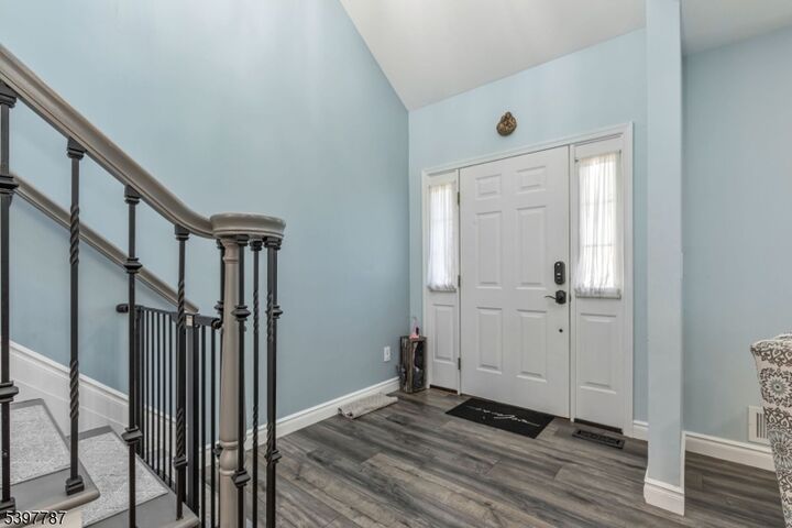 Property Photo:  126 N 13th St  NJ 07033 