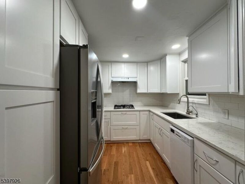 Property Photo: 95 Cannonball Rd 3 NJ 07442
