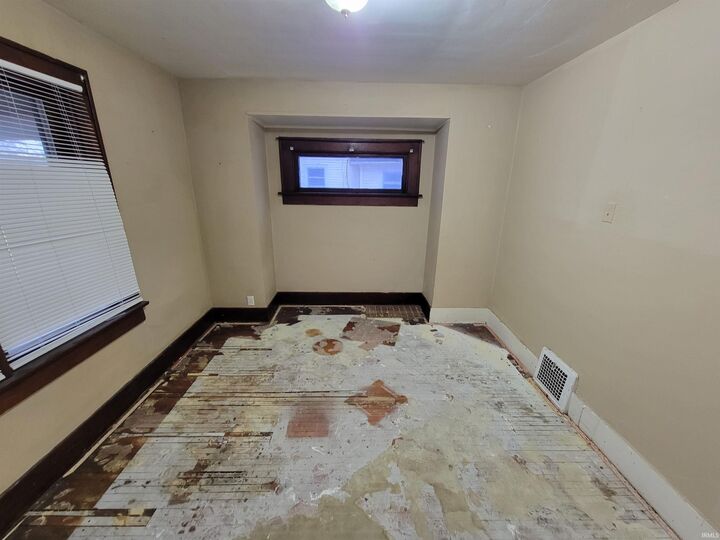 Property Photo:  420 Lexington Avenue  IN 46807-2337 