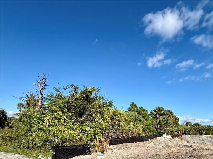 Property Photo:  3470 Ethlyn Lane  FL 33947 