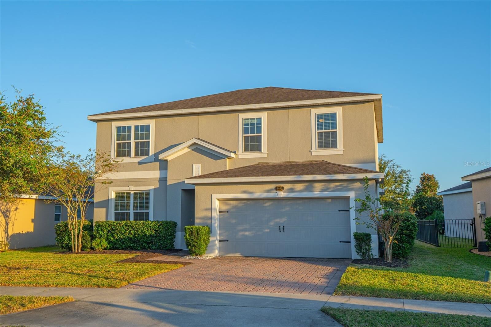 Property Photo:  1468 Chelsea Manor Circle  FL 32724 