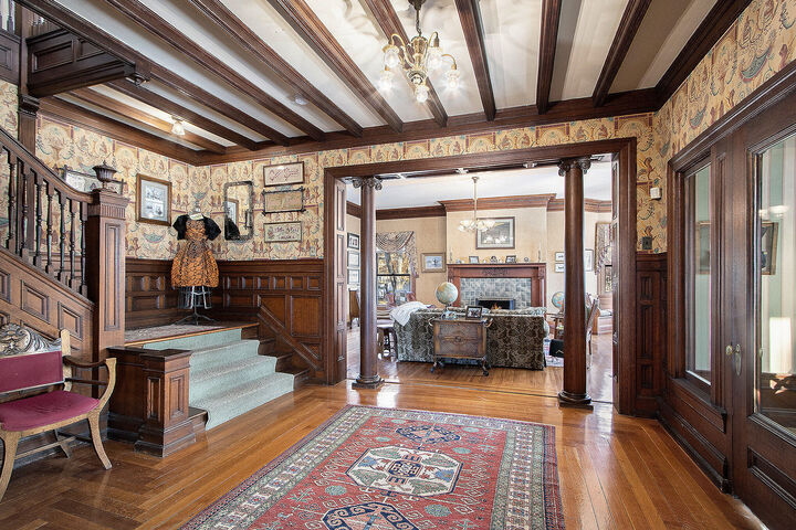 Property Photo: 208 W Prospect Street MI 49068