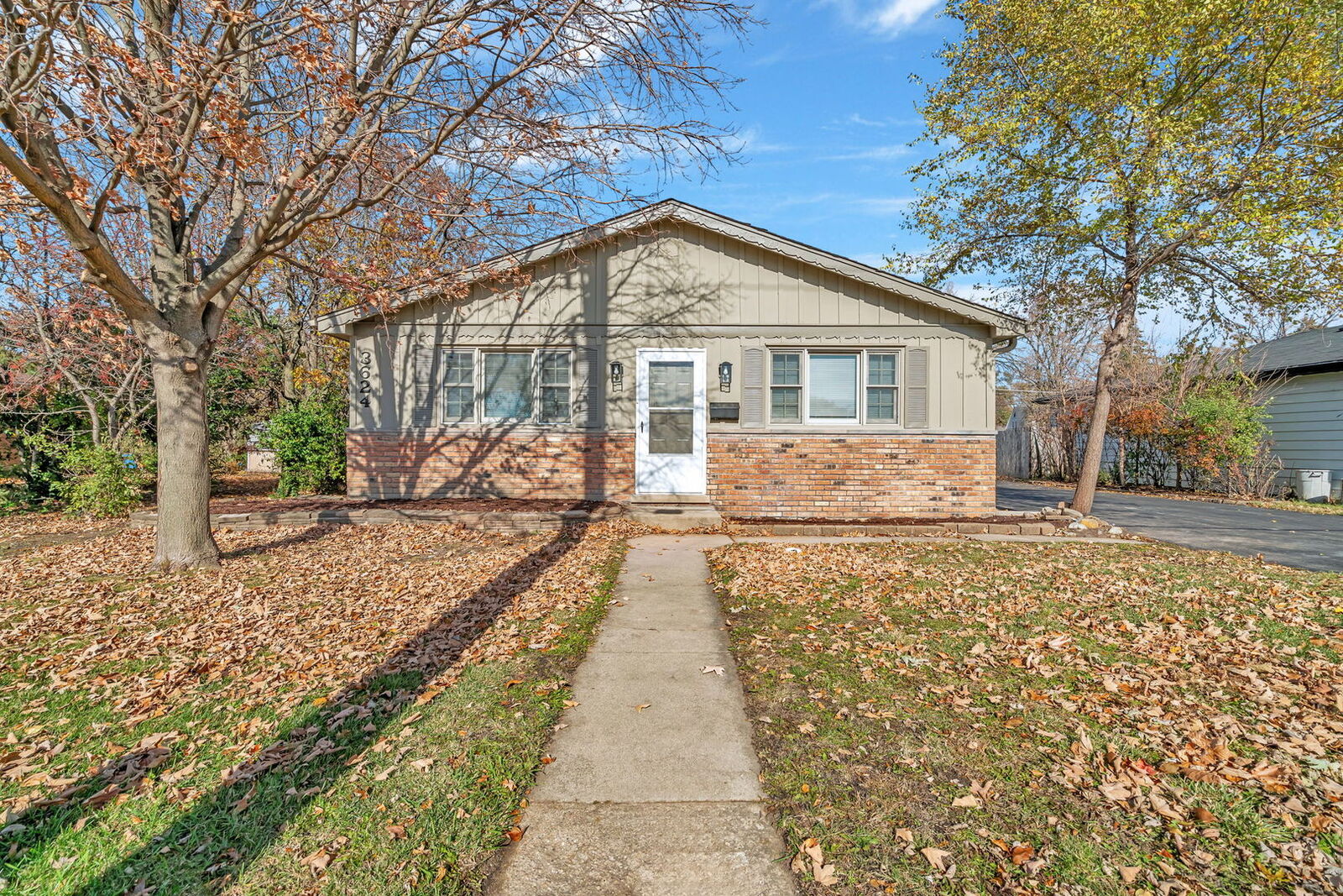 Property Photo:  3624 151st Street  IL 60445 