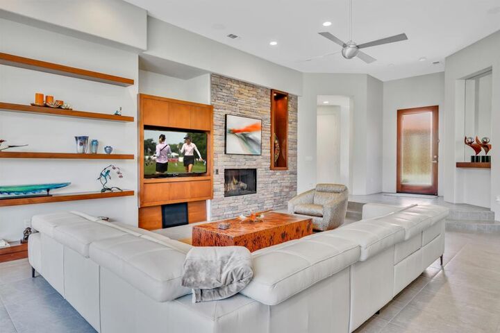 Property Photo:  50305 Via Amante  CA 92253 