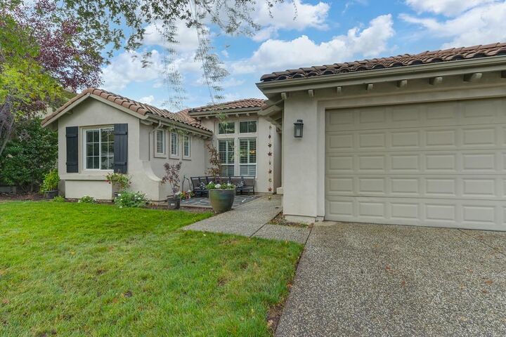 Property Photo:  1408 Grey Owl Circle  CA 95661 
