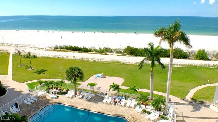 Property Photo:  7300 Estero Boulevard 503  FL 33931 