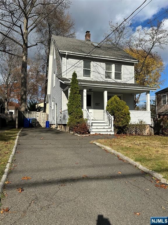Property Photo:  191 Hickory Avenue  NJ 07670 