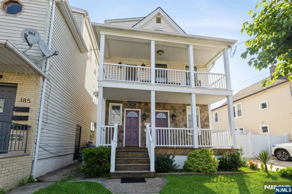 Property Photo:  187 Wallington Avenue 1st Floor  NJ 07057 