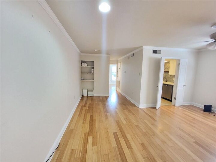 Property Photo:  732 Cherokee Street 207  LA 70118 