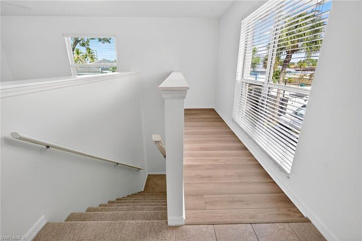 Property Photo:  821 Gulf Pavilion Dr 206  FL 34108 